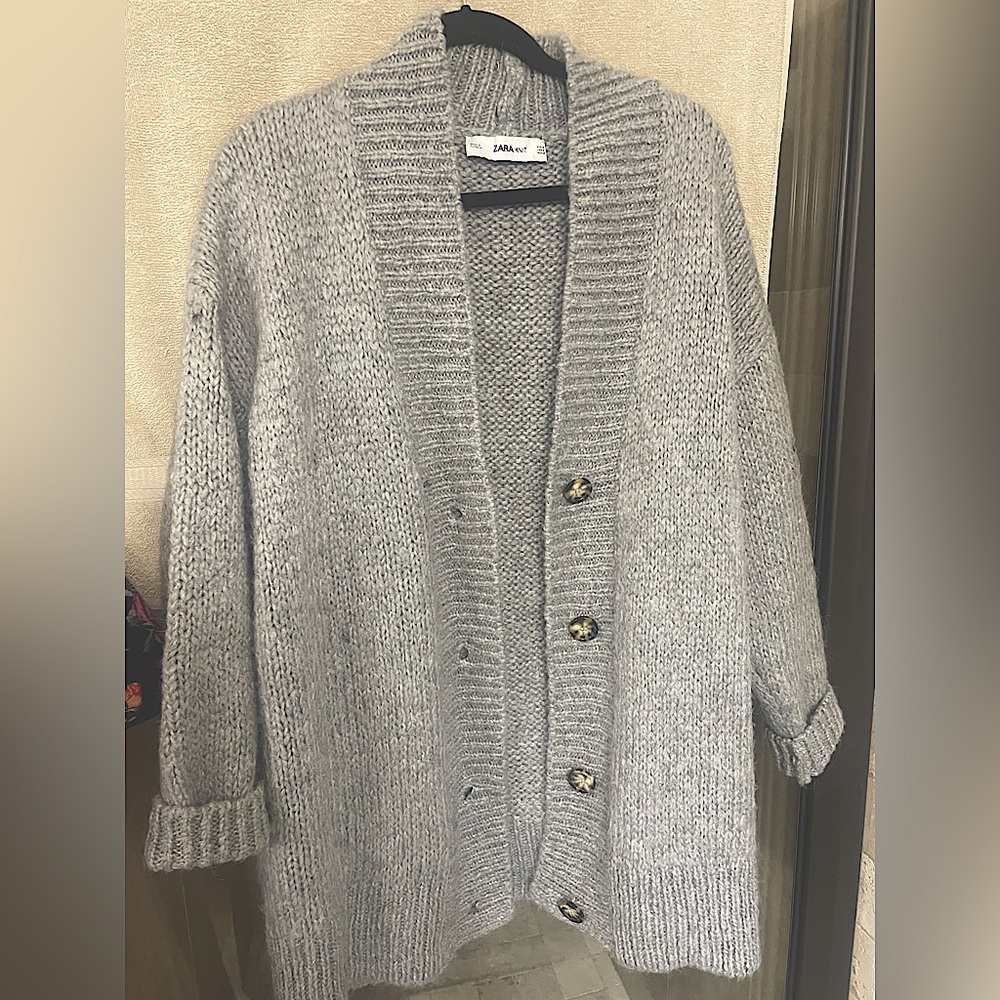Zara Chunky Grandpa Cardigan